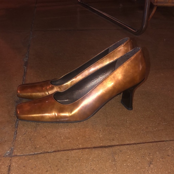 Y2k vintage Stuart Weitzman kitten heels - Picture 9 of 9